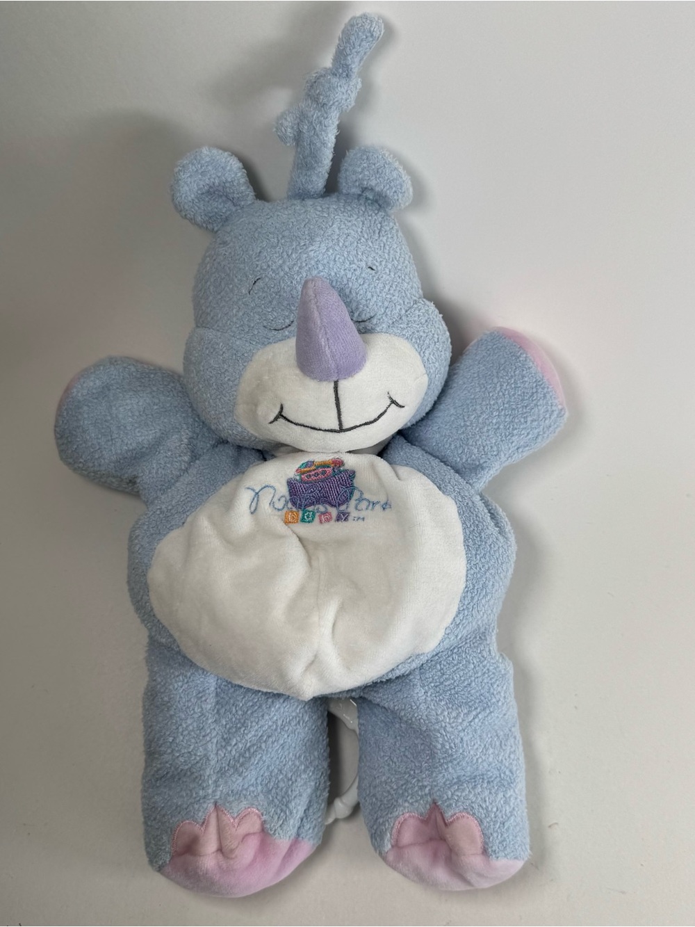 Kids II Vintage Plush Noahs Park Rhino Blue Musical Crib Baby Toy 2001 13"